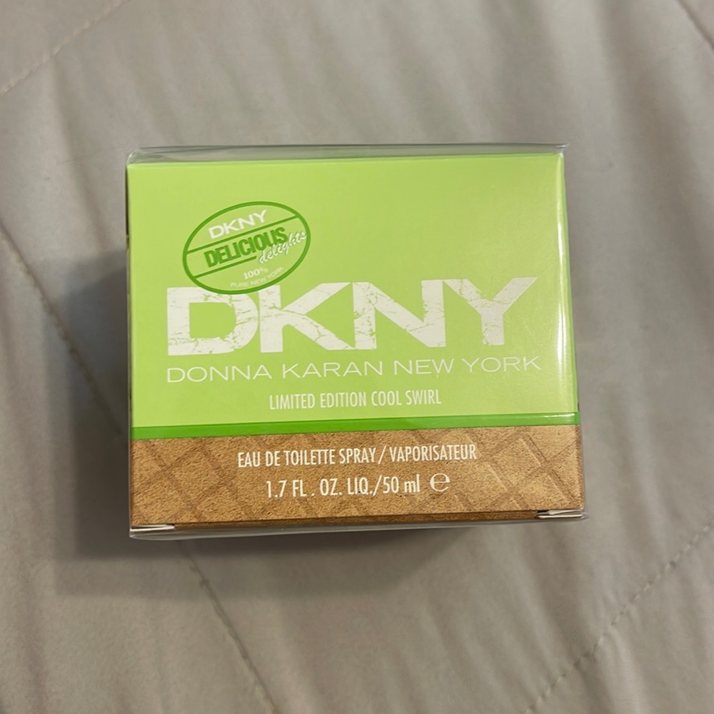NWT DKNY Be Delicious Sorbet